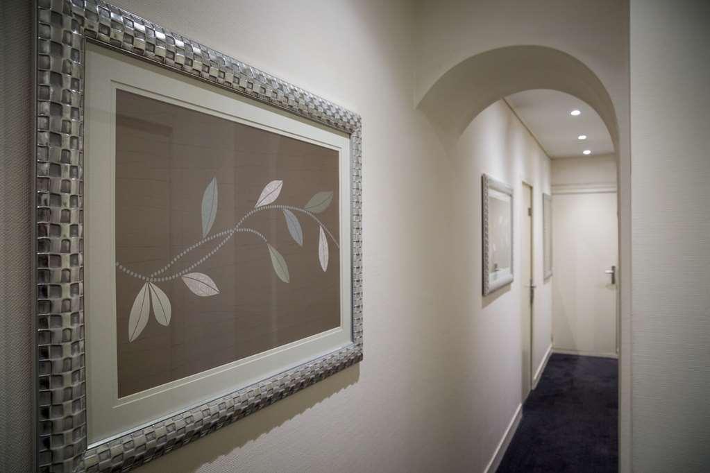 Hotel The Originals Du Grand Monarque Nantes Gare Amenities foto